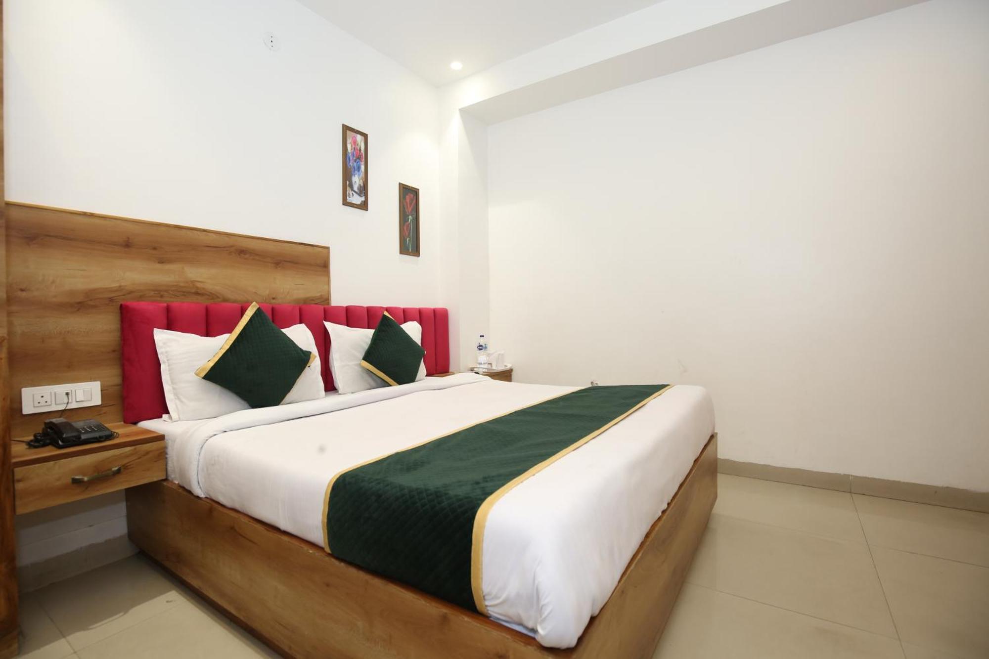 Hotel Rv Regency Amritsar Exterior foto