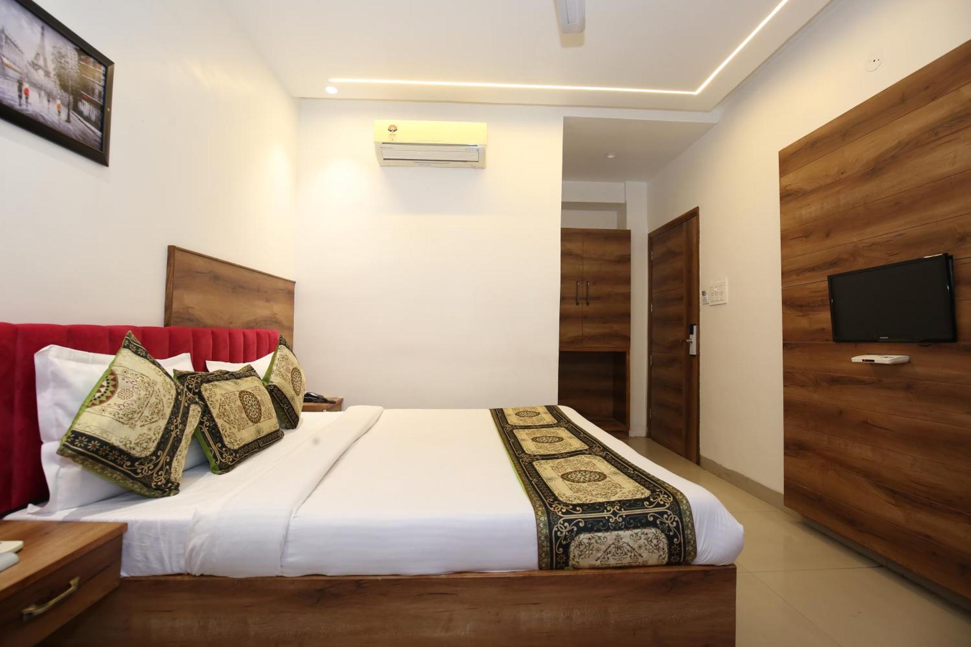 Hotel Rv Regency Amritsar Exterior foto