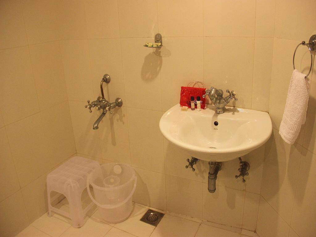 Hotel Rv Regency Amritsar Exterior foto